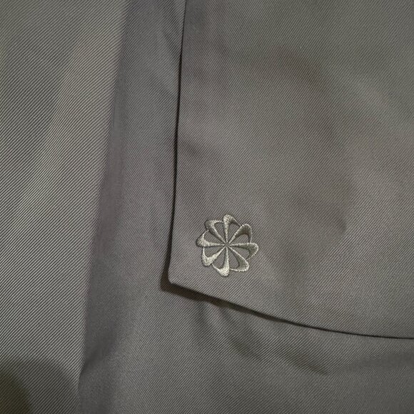 Nike Sportswear Tech Pack Woven Utility Shorts FB7528-068 Gray Mens L $125 NEW - Picture 5 of 11